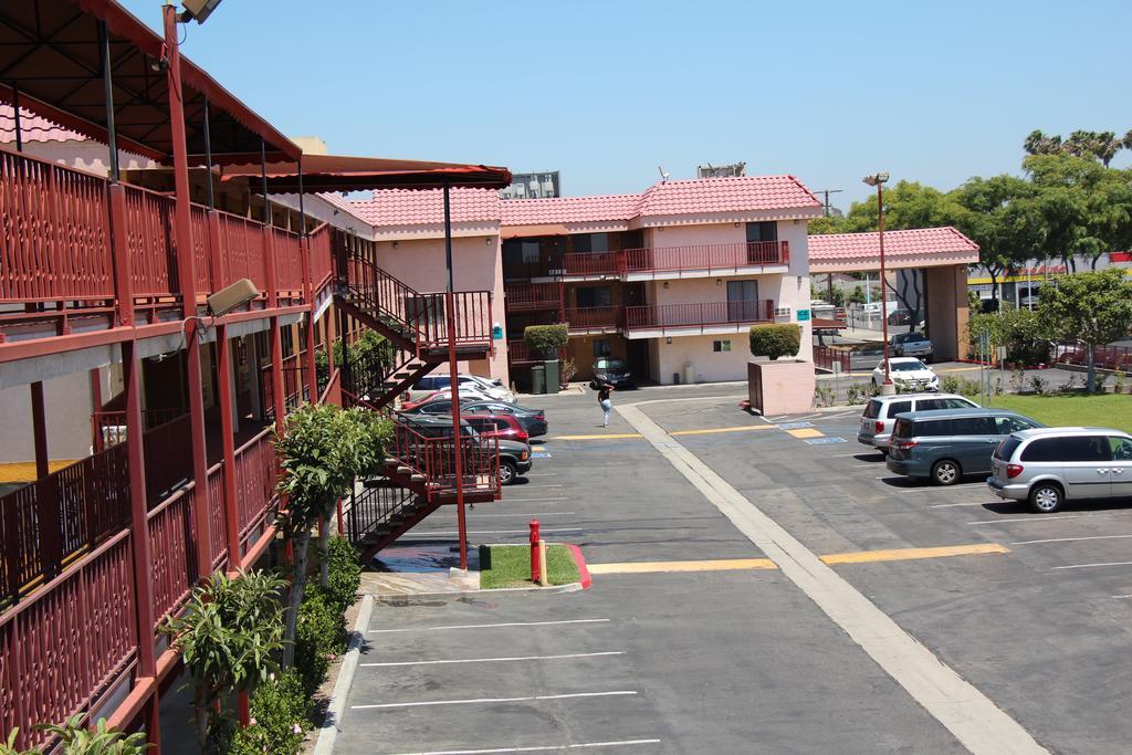 Budget Inn Anaheim/Santa Ana Eksteriør billede