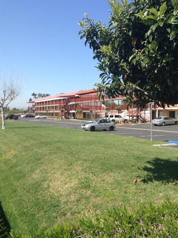 Budget Inn Anaheim/Santa Ana Eksteriør billede