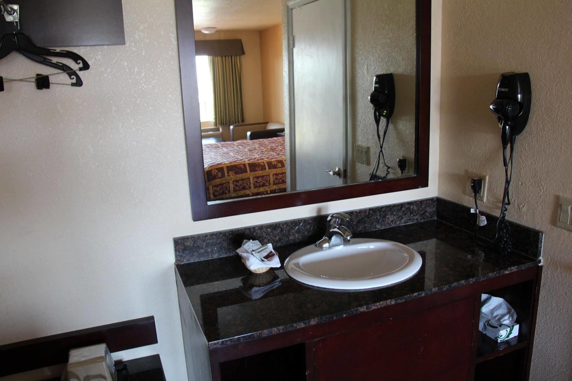 Budget Inn Anaheim/Santa Ana Eksteriør billede