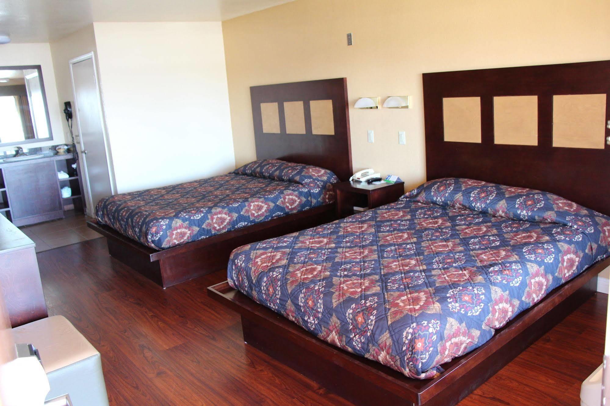 Budget Inn Anaheim/Santa Ana Eksteriør billede