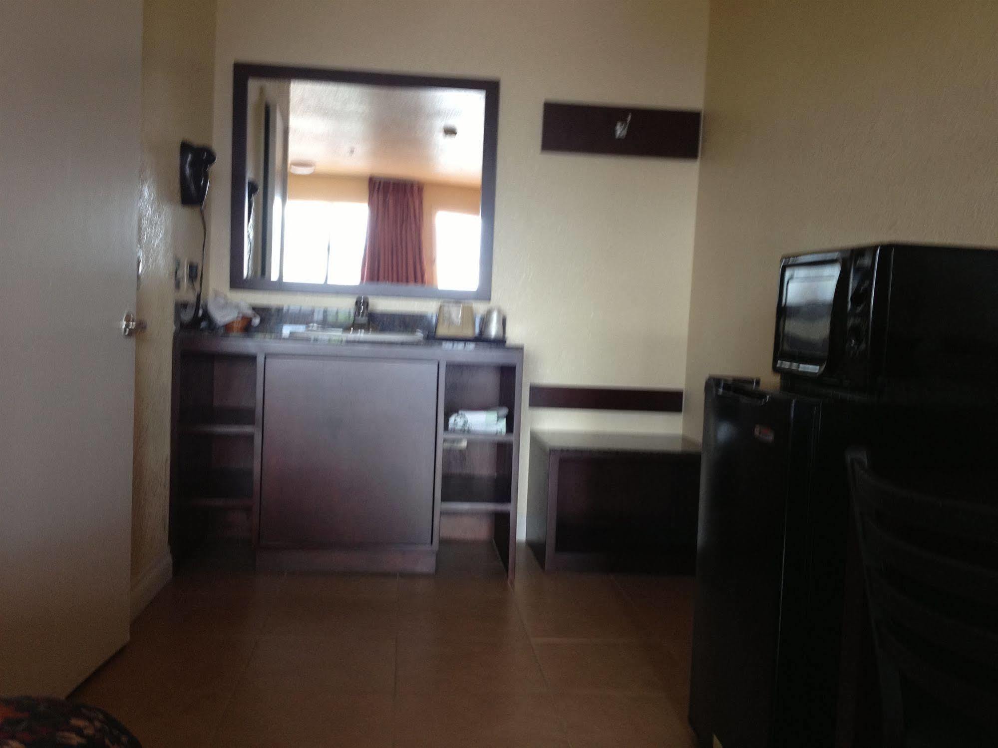 Budget Inn Anaheim/Santa Ana Eksteriør billede